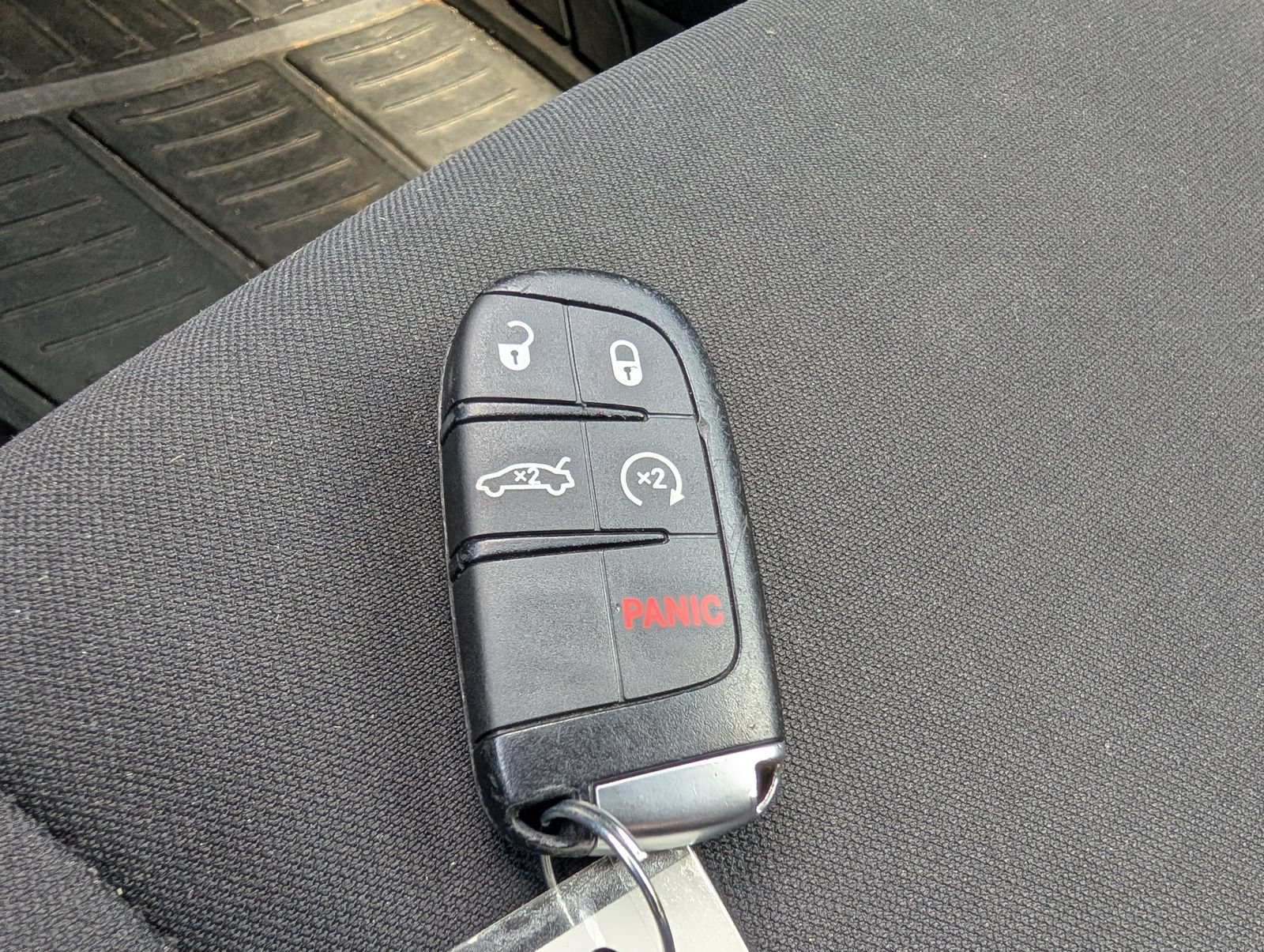 Used 2019 Dodge Challenger R/T Scat Pack RWD image 17