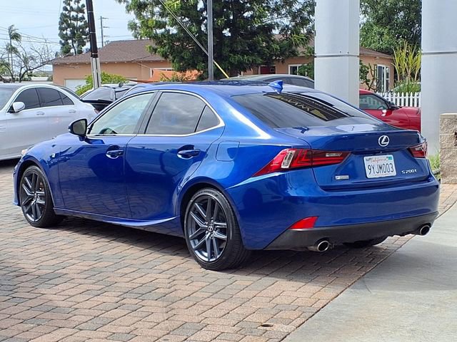 Used 2016 Lexus IS 200t w/ F Sport Package RWD image 2