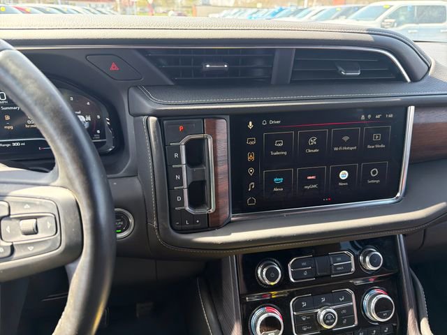 Used 2024 GMC Yukon XL Denali Ultimate AWD/4WD image 21