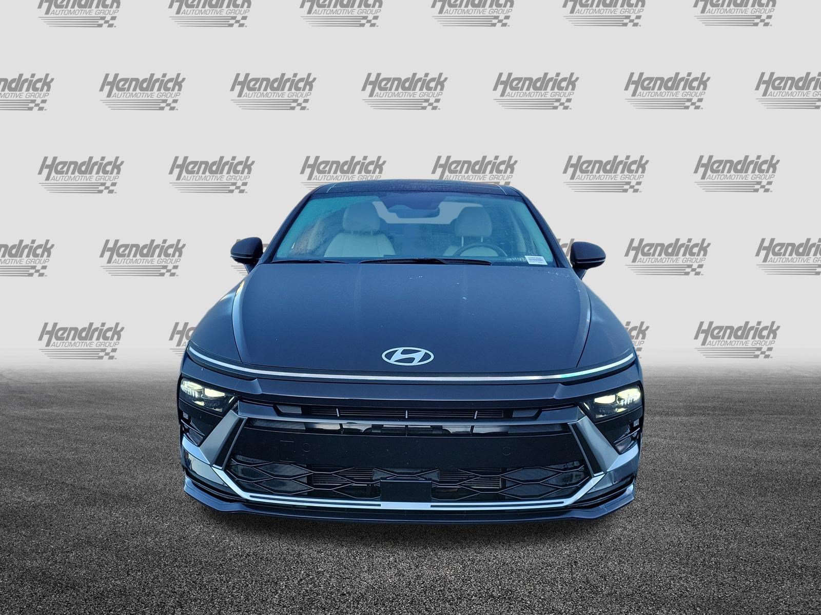 Used 2024 Hyundai Sonata SEL w/ Convenience Package FWD image 9
