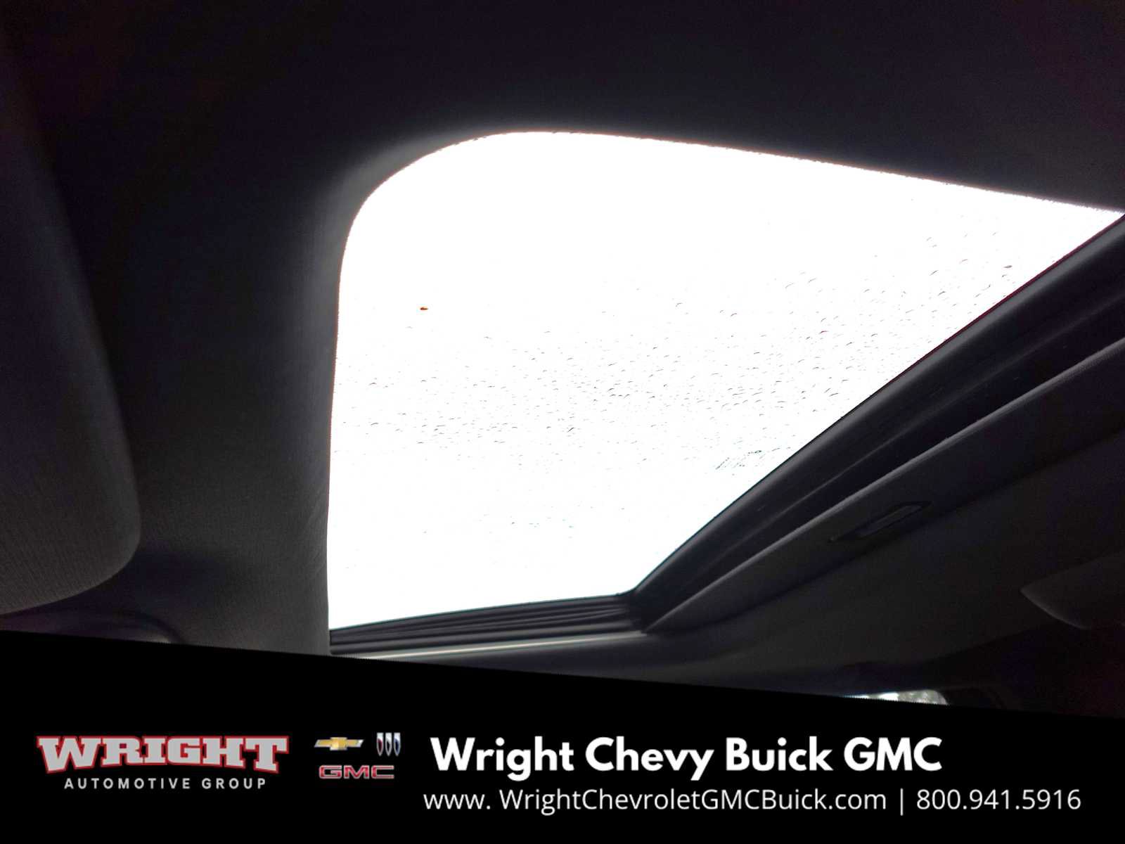 Used 2023 Dodge Durango GT image 23