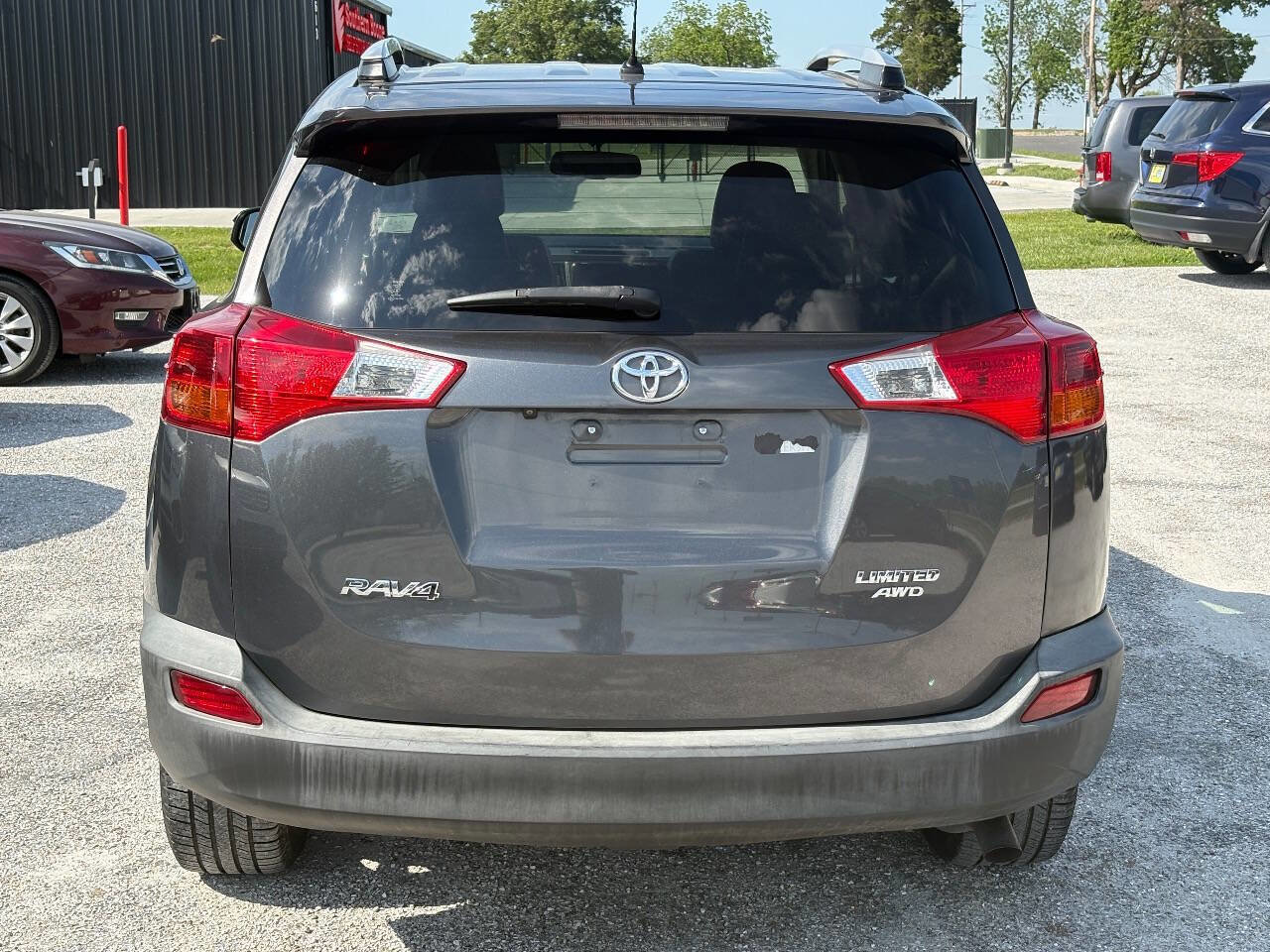 Used 2013 Toyota RAV4 Limited AWD/4WD image 14