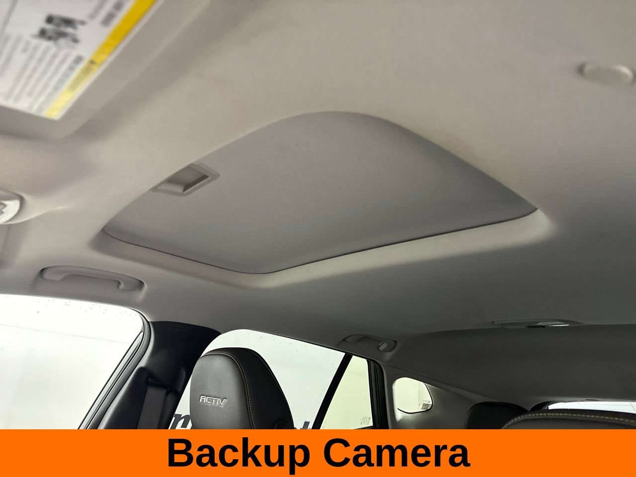 Used 2026 Chevrolet Trax ACTIV w/ Sunroof Package FWD image 11