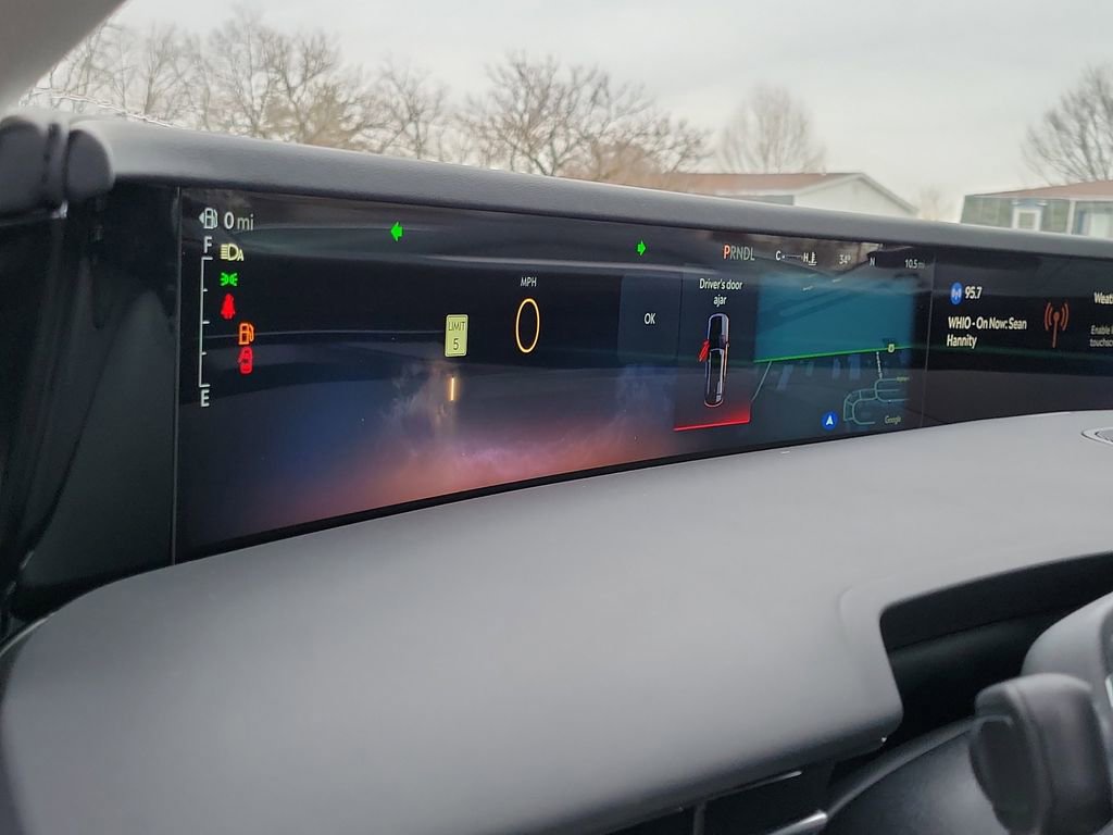 New 2026 Lincoln Nautilus Premier w/ Equipment Group 102A image 21