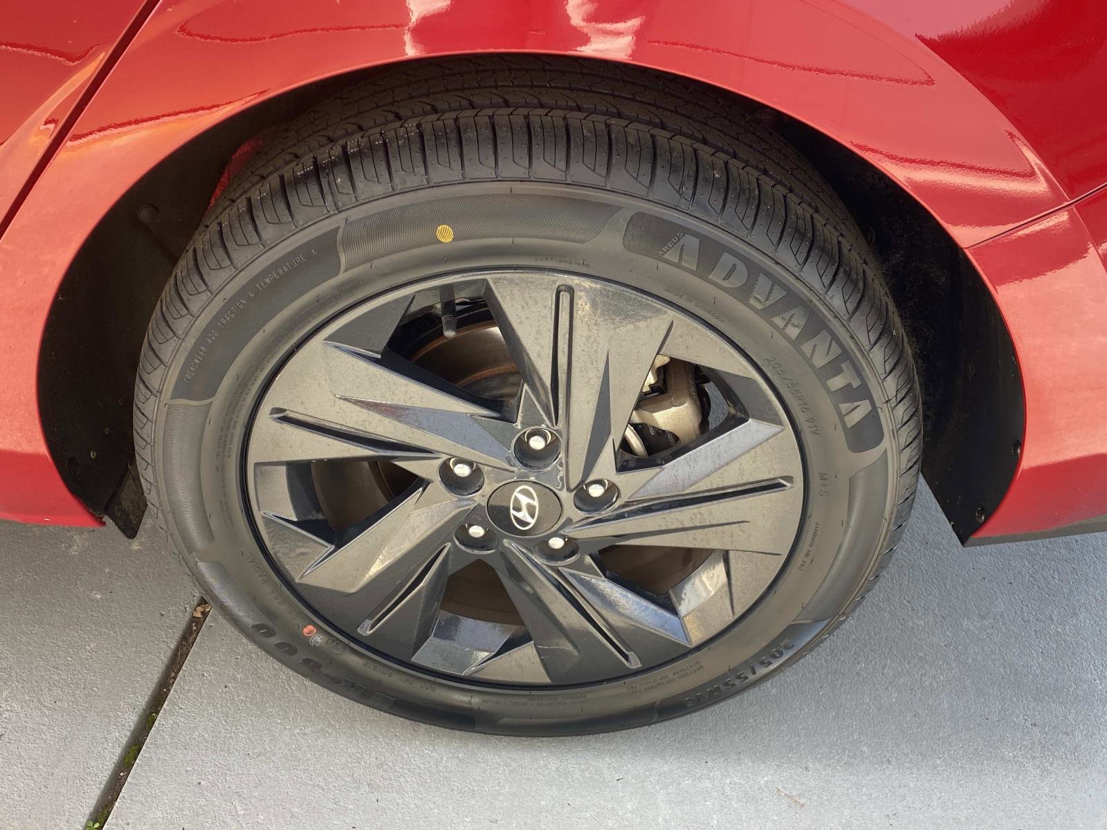 Used 2022 Hyundai Elantra SEL w/ Convenience Package image 9