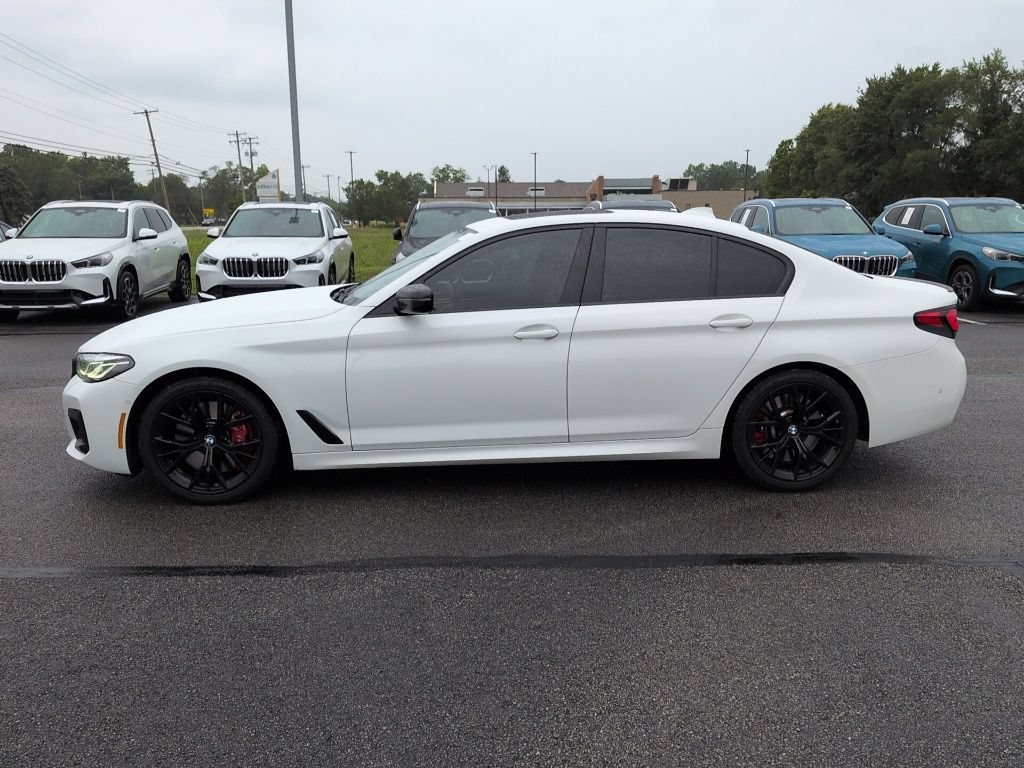 Used 2022 BMW 540i xDrive w/ M Sport Package AWD/4WD image 3