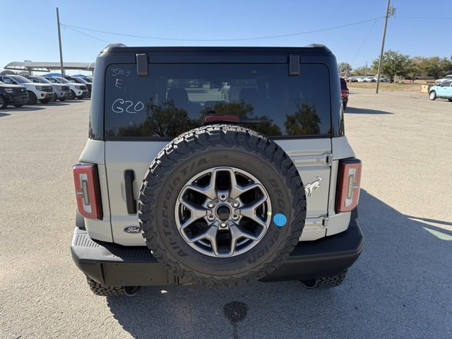 New 2025 Ford Bronco Badlands image 7