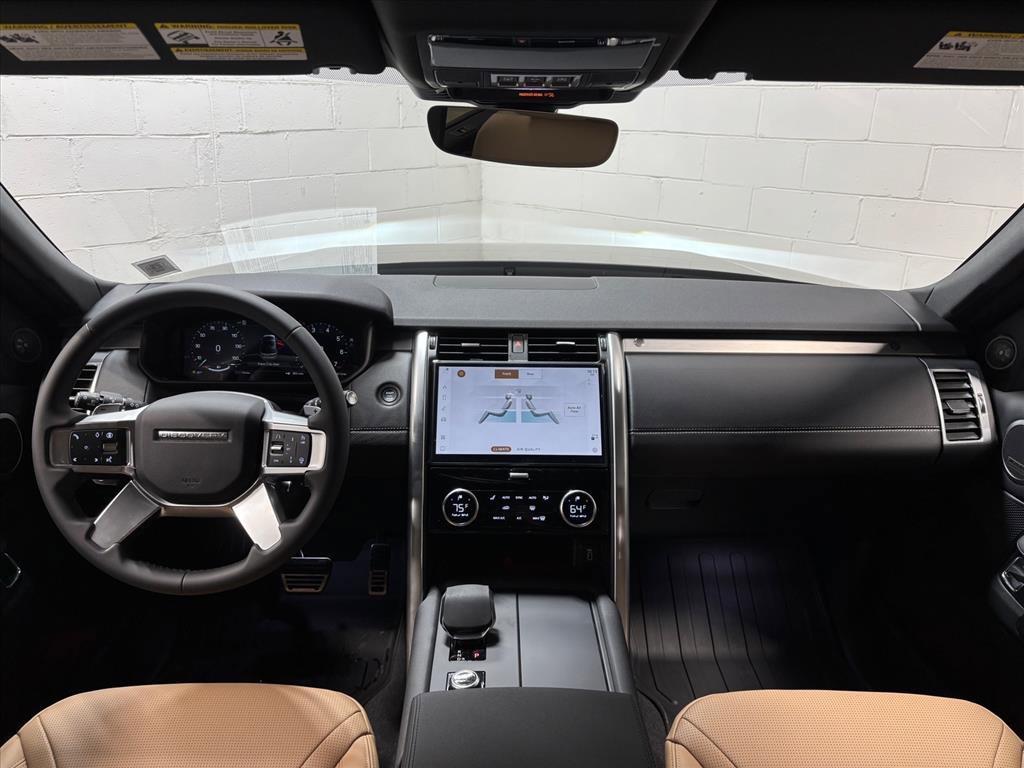 New 2026 Land Rover Discovery Limited Edition image 34