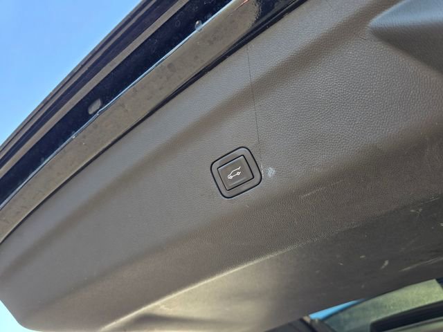 Certified 2023 Chevrolet Suburban RST w/ Luxury Package image 22