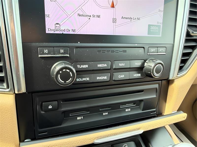 Used 2017 Porsche Macan S image 45
