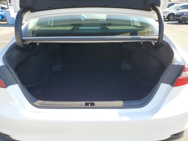 Used 2024 Toyota Camry LE image 9