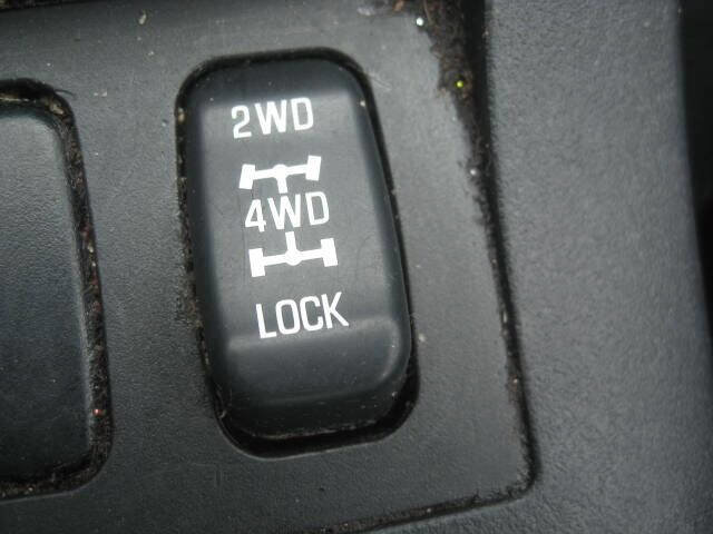 Used 2013 Mitsubishi Lancer SE image 18