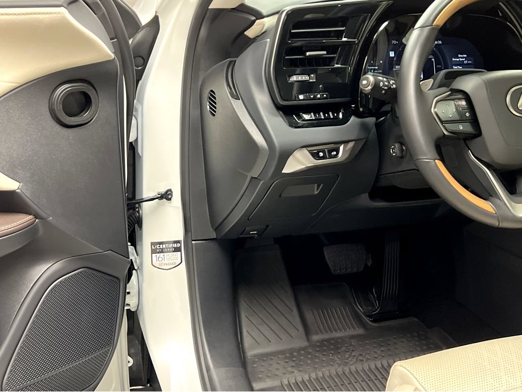 Certified 2025 Lexus RX 450h AWD w/ Convenience Package image 42