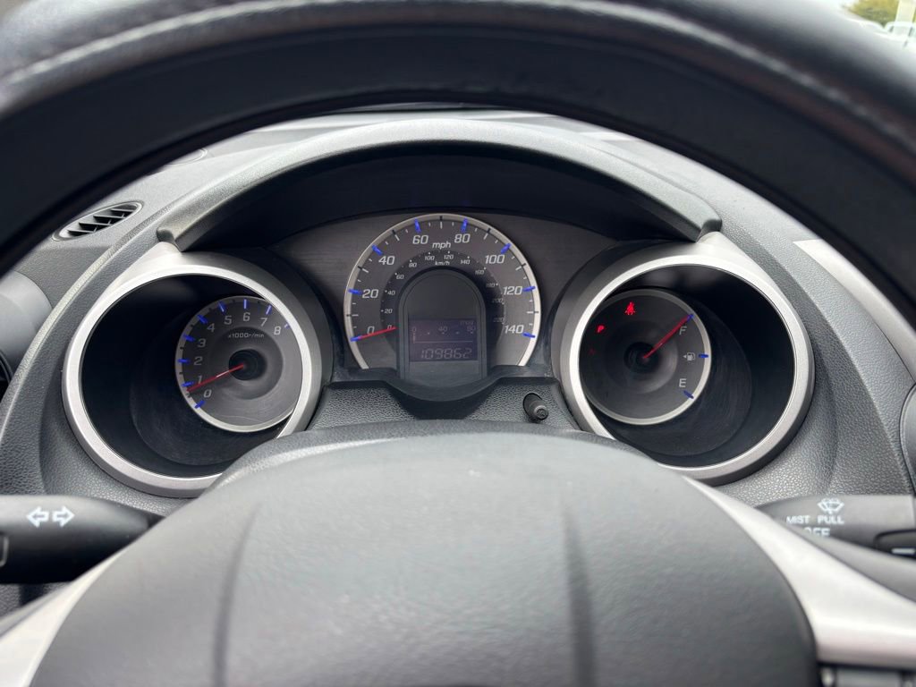 Used 2013 Honda Fit image 21