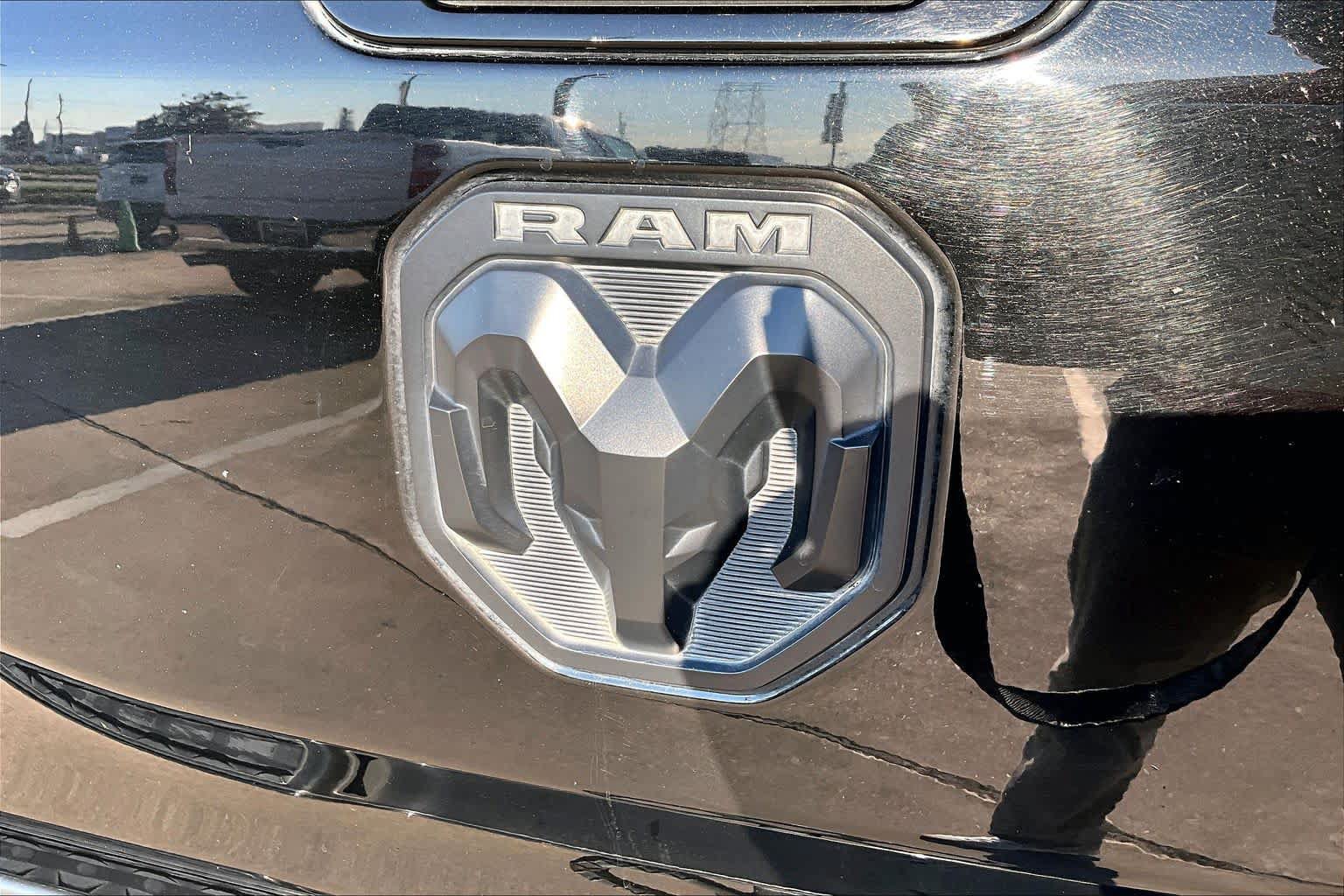 Used 2019 RAM 1500 Big Horn RWD image 31