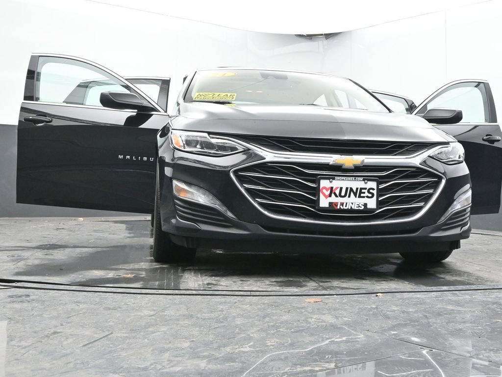 Used 2024 Chevrolet Malibu LT image 69