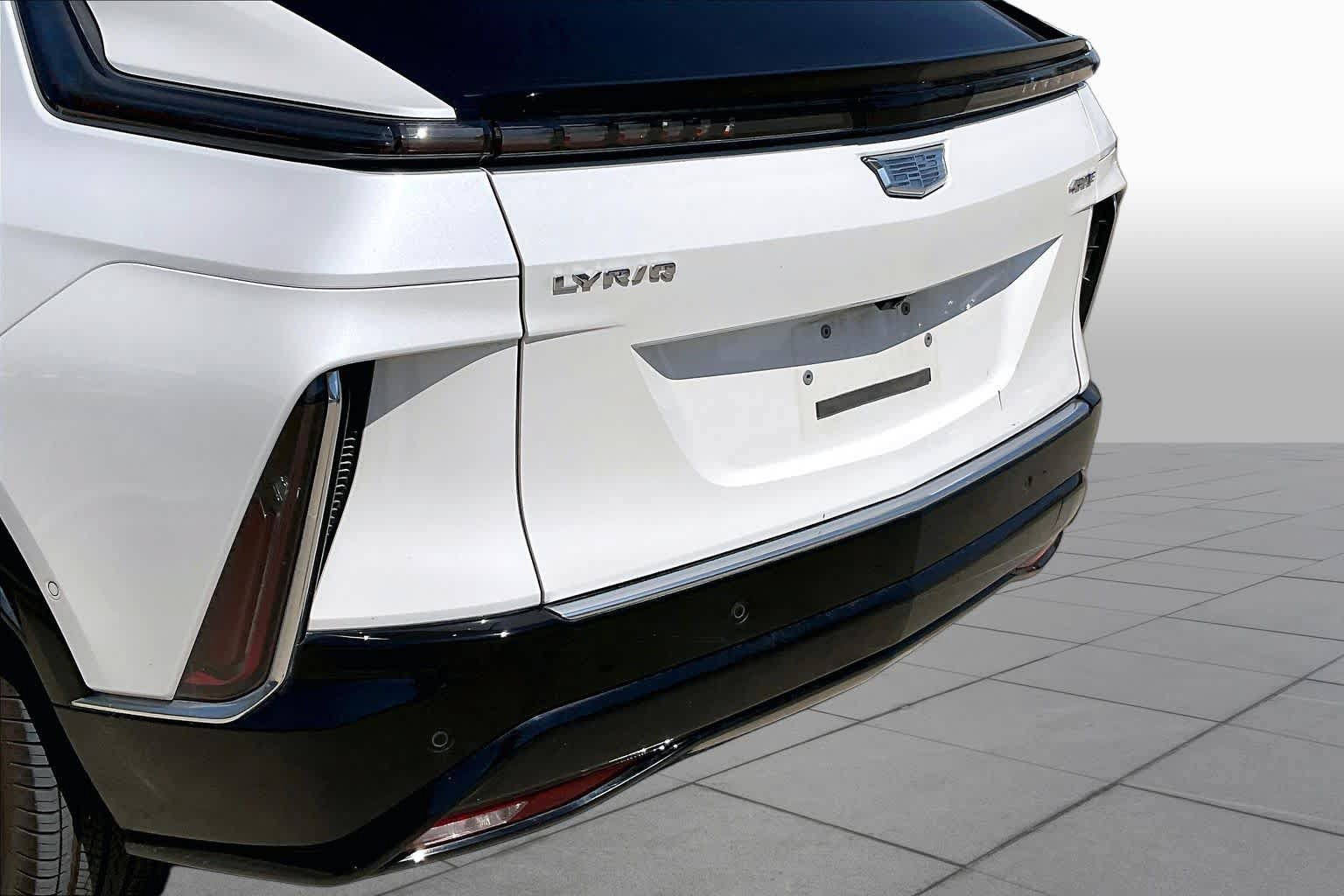 Used 2025 Cadillac Lyriq Luxury RWD image 29