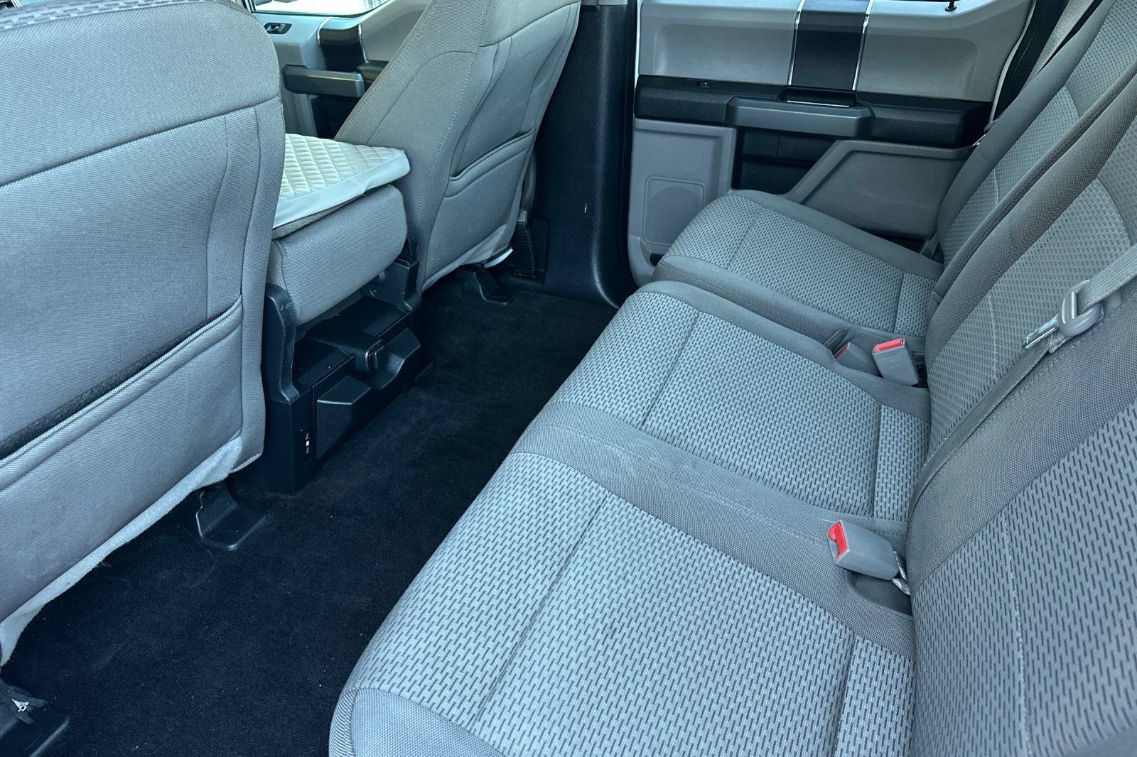 Used 2018 Ford F150 XLT RWD image 11