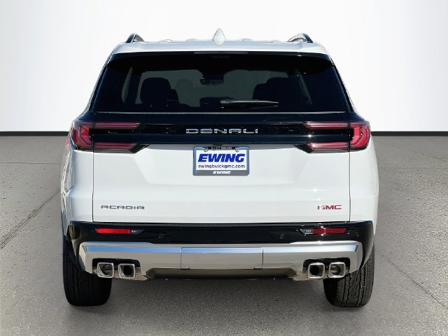 New 2027 GMC Acadia Denali FWD image 5