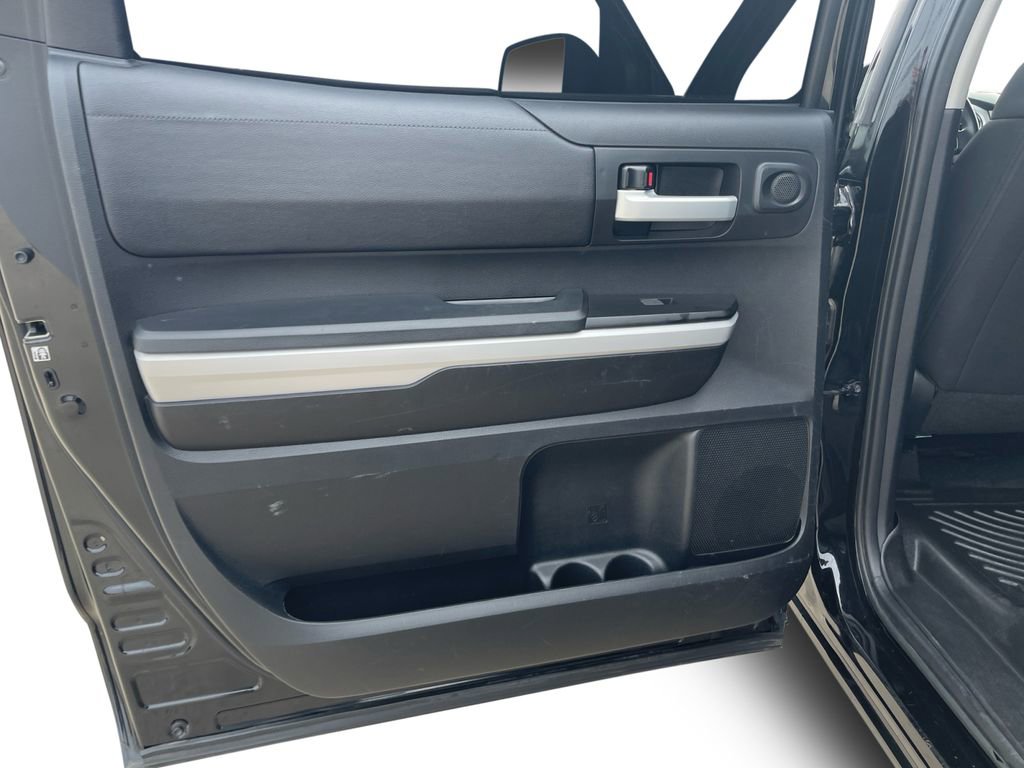 Used 2018 Toyota Tundra SR5 w/ SR5 Upgrade Package image 23