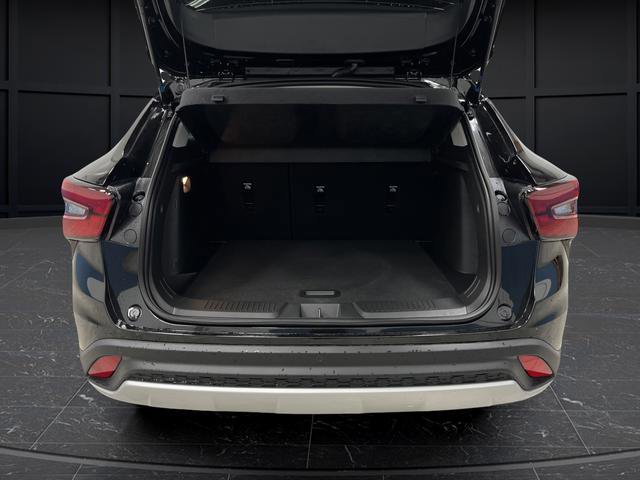 New 2026 Chevrolet Trax LT w/ Driver Confidence Package image 13