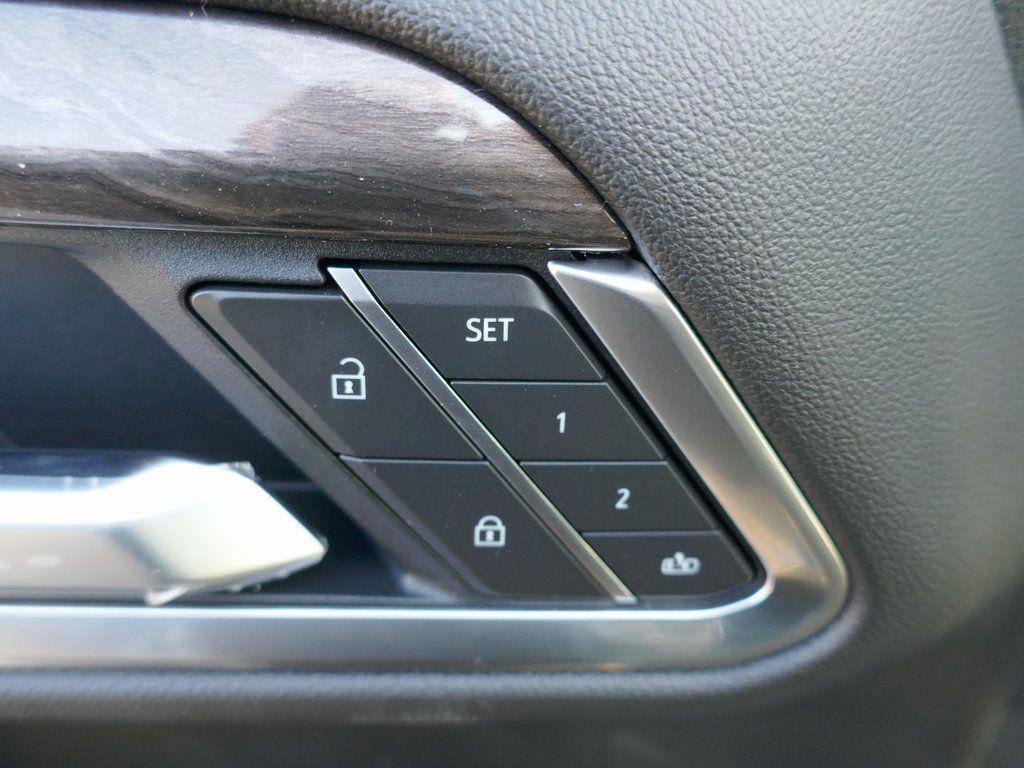 New 2026 Chevrolet Silverado 1500 LTZ w/ LTZ Premium Package image 16