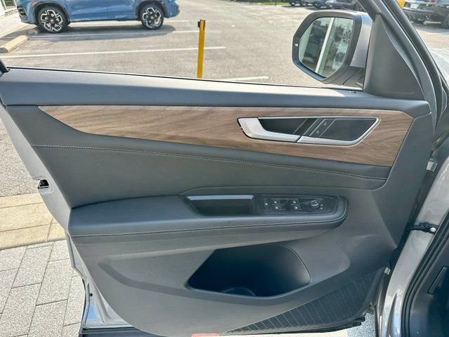 Certified 2026 Volkswagen Atlas SE AWD/4WD image 10