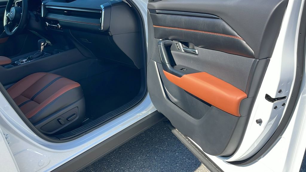 New 2025 MAZDA CX-50 2.5 Turbo w/ Cargo Package image 35