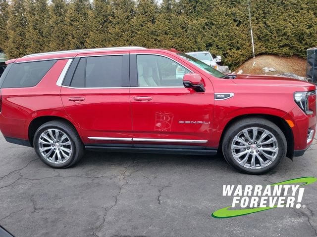 Used 2024 GMC Yukon Denali w/ Denali Reserve Package image 8