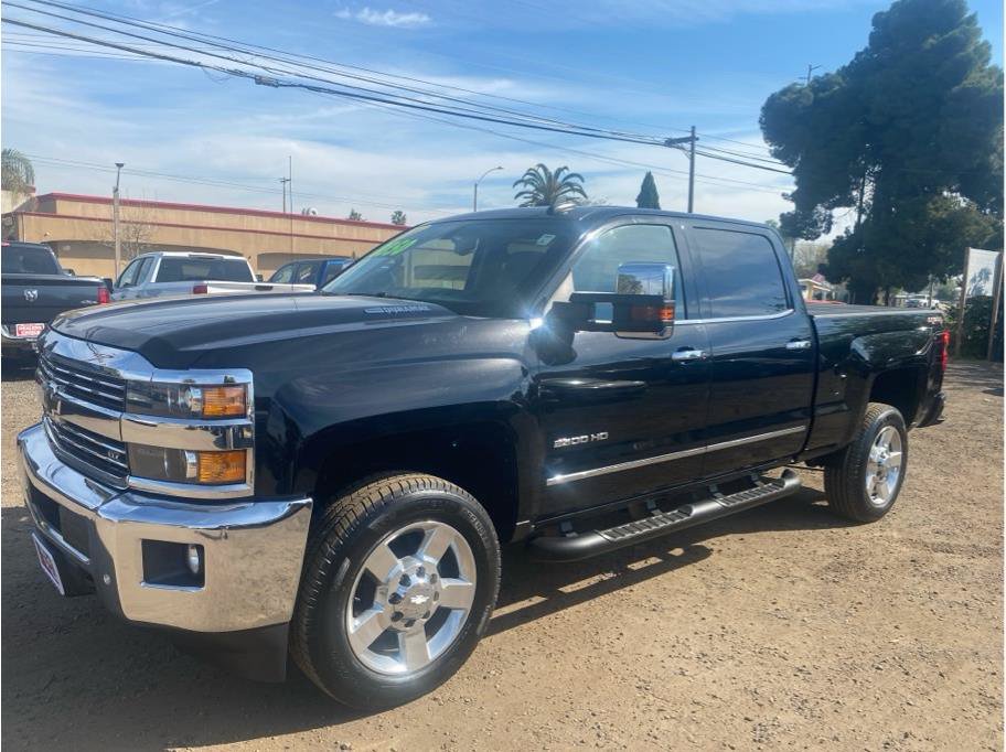 Used 2016 Chevrolet Silverado 2500 LTZ w/ Duramax Plus Package AWD/4WD image 2