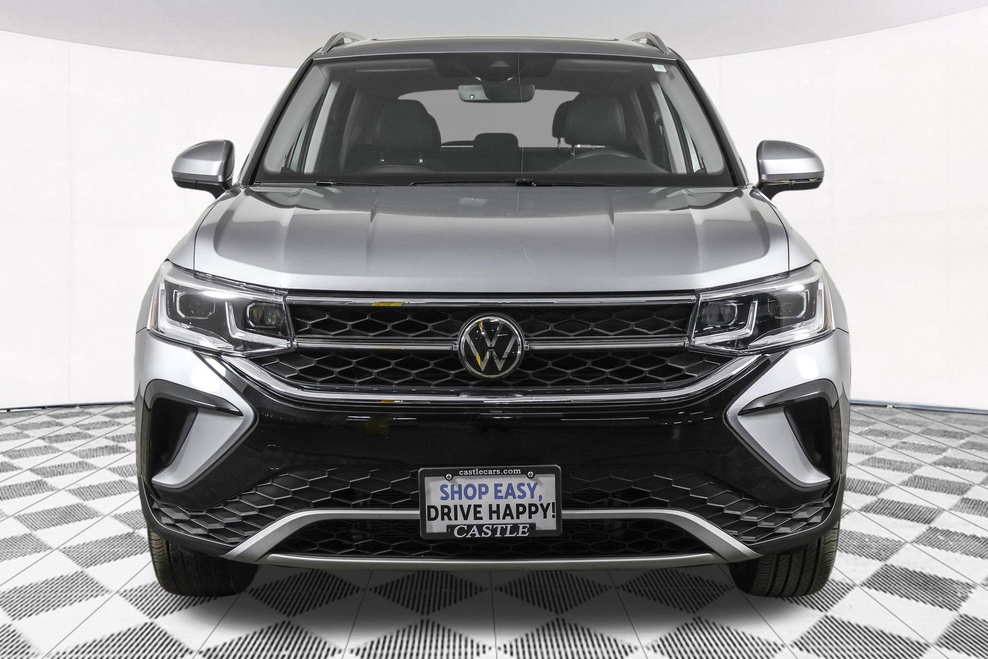 Certified 2024 Volkswagen Taos SEL image 13