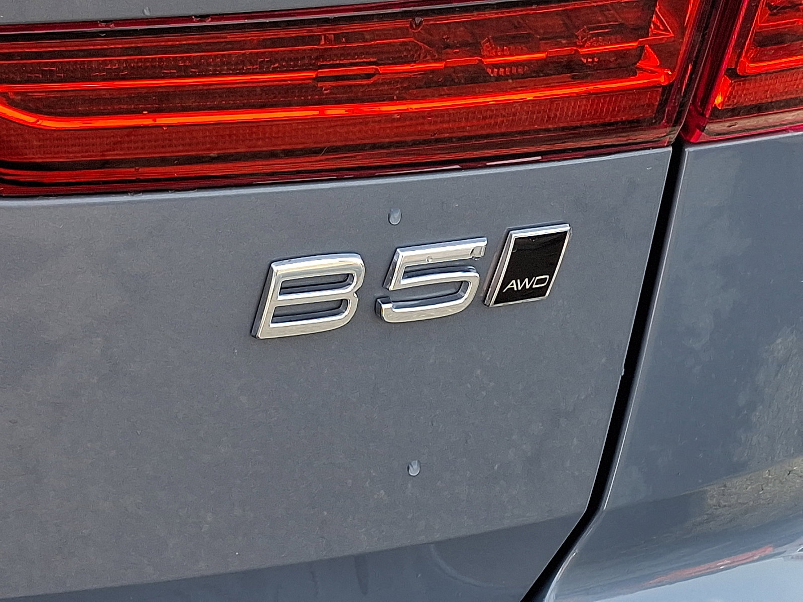 Used 2023 Volvo XC60 B5 Core AWD/4WD image 34