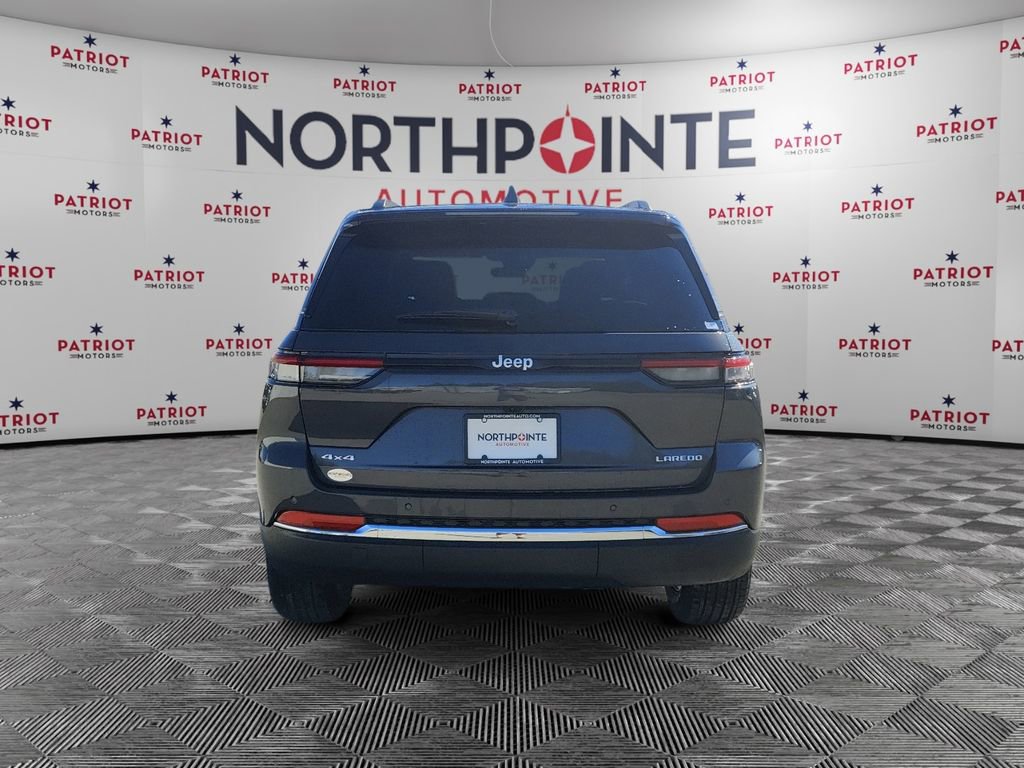 New 2025 Jeep Grand Cherokee Laredo w/ Luxury Tech Group I image 5