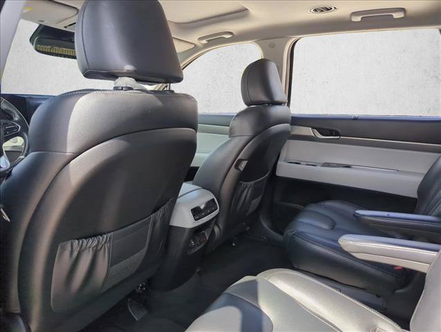 Used 2020 Hyundai Palisade SEL w/ Convenience Package FWD image 17