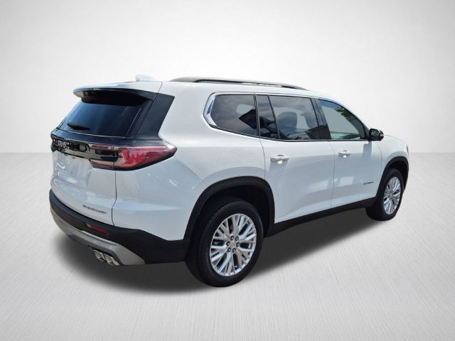 Used 2026 GMC Acadia Elevation w/ Elevation Premium Package FWD image 10