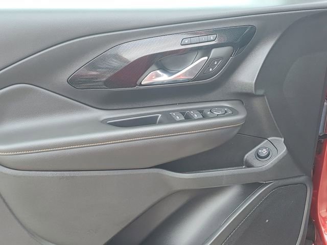 Used 2023 GMC Terrain AT4 image 5