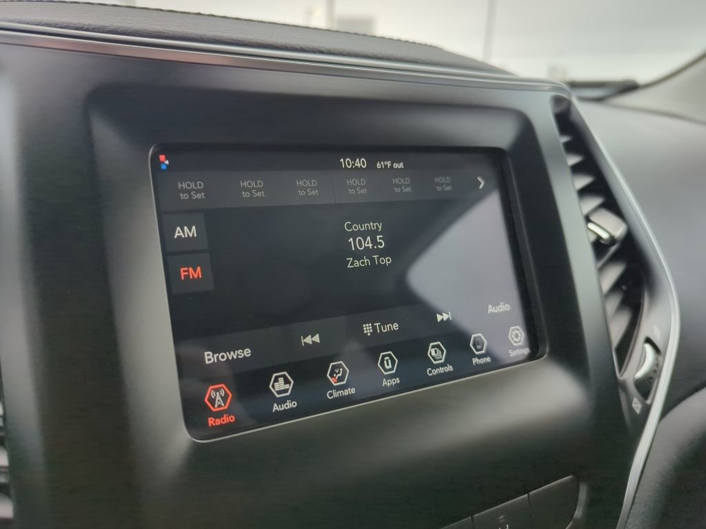 Used 2021 Jeep Cherokee Latitude image 15