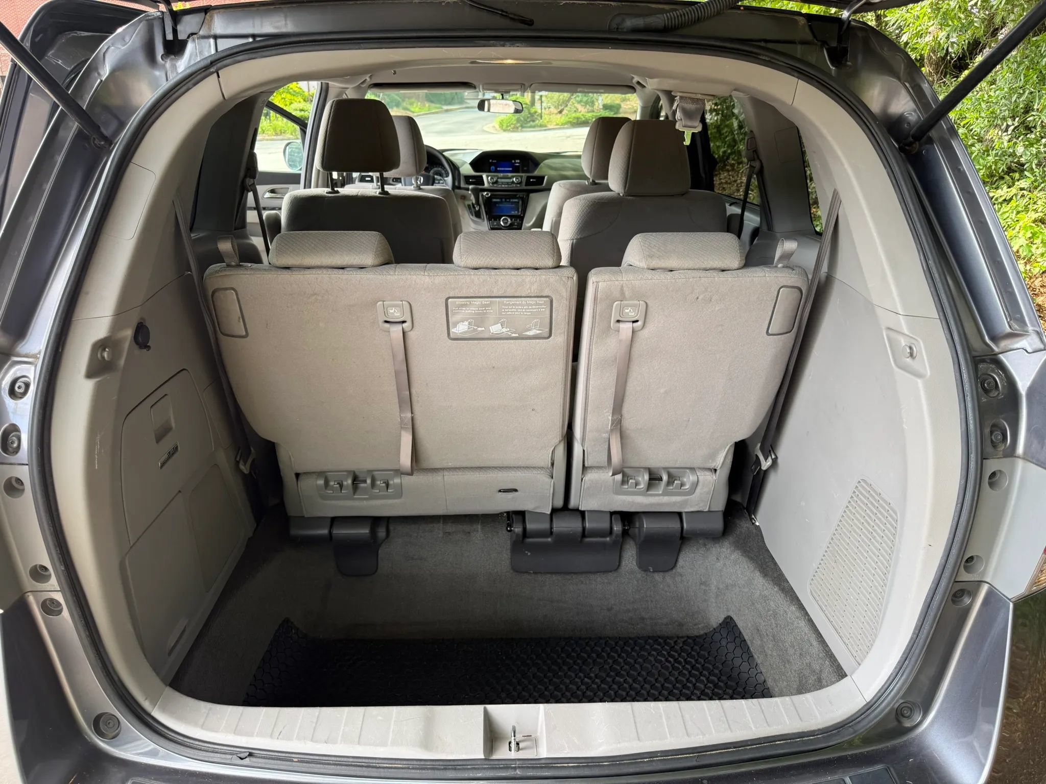 Used 2016 Honda Odyssey SE image 14