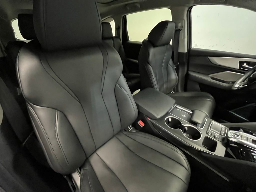 Certified 2024 Acura MDX SH-AWD image 12