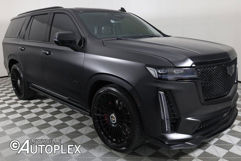 Used 2024 Cadillac Escalade V w/ LPO, ONYX Package image 3