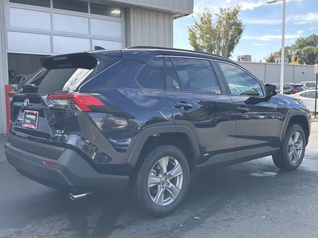 Certified 2025 Toyota RAV4 XLE w/ Convenience Package image 5