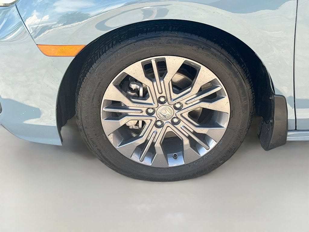 Used 2025 Honda Odyssey Touring image 35