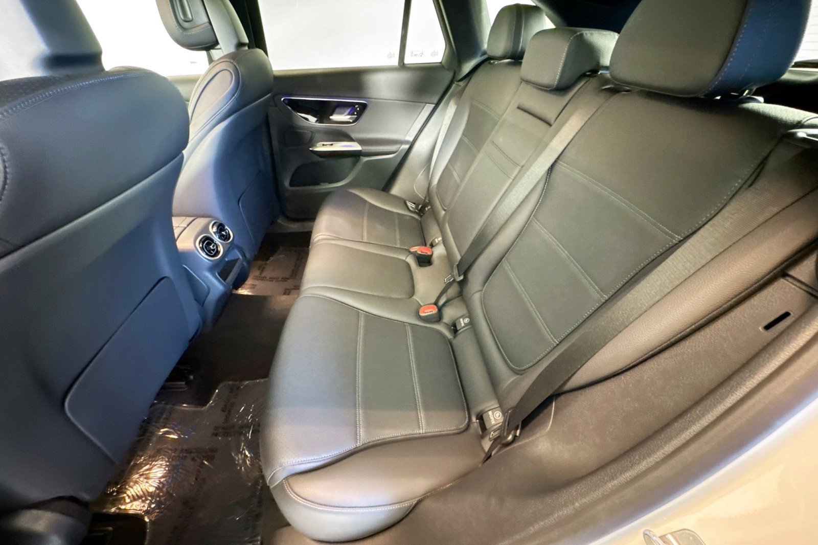 Certified 2026 Mercedes-Benz GLC 300 4MATIC image 23