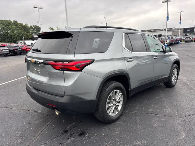 Used 2023 Chevrolet Traverse LT FWD image 7