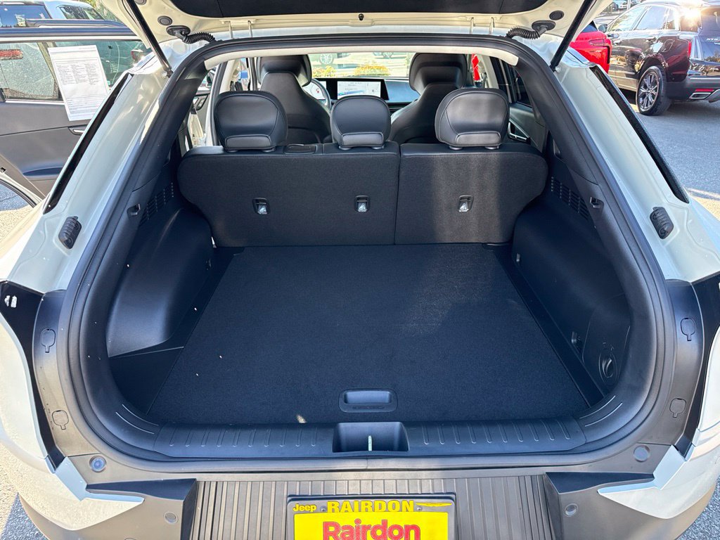 Used 2024 Kia EV6 Light RWD image 13