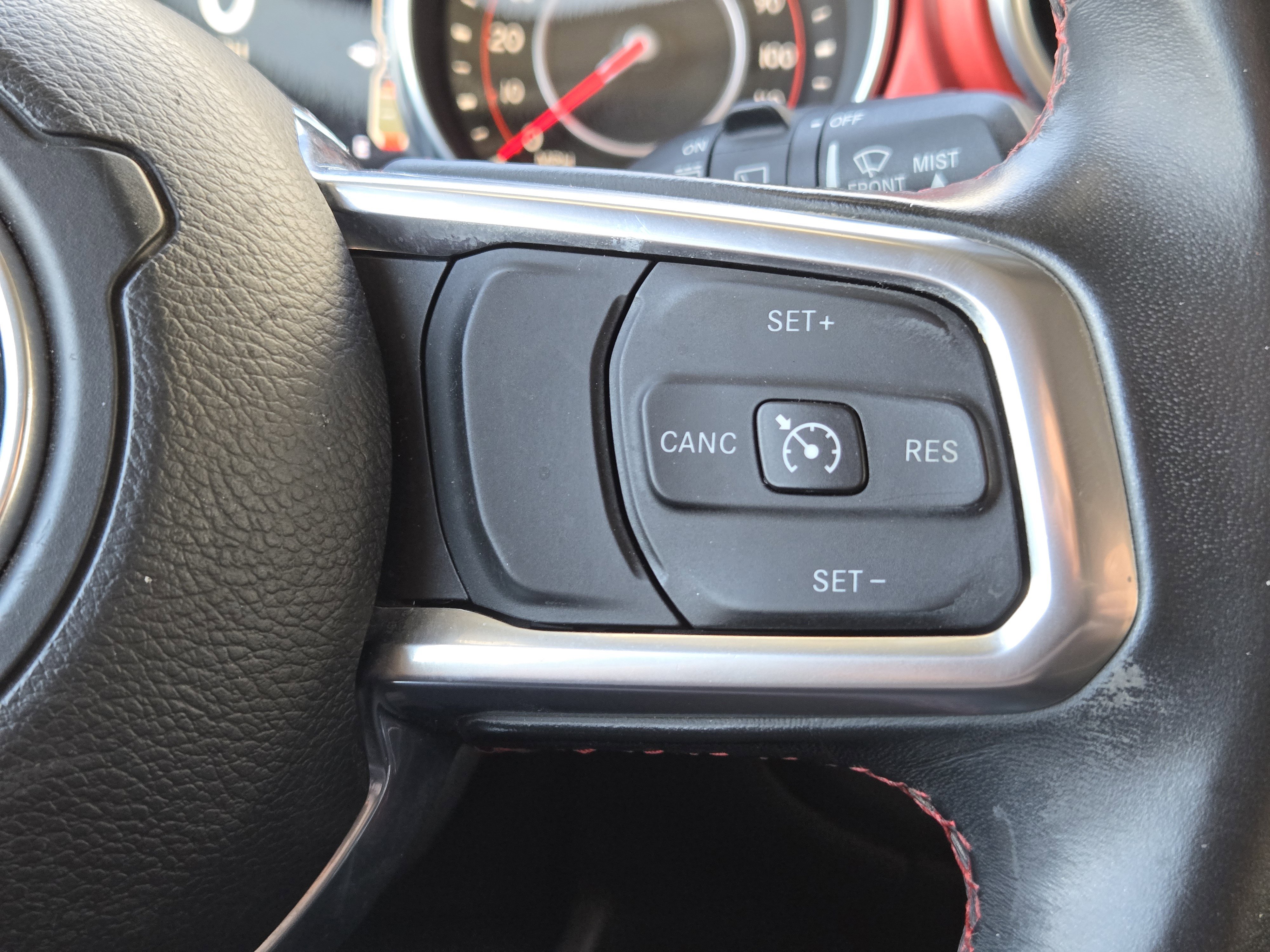 Used 2018 Jeep Wrangler Unlimited Rubicon AWD/4WD image 30