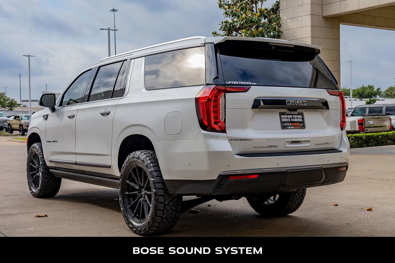 Used 2024 GMC Yukon XL Denali Ultimate image 7