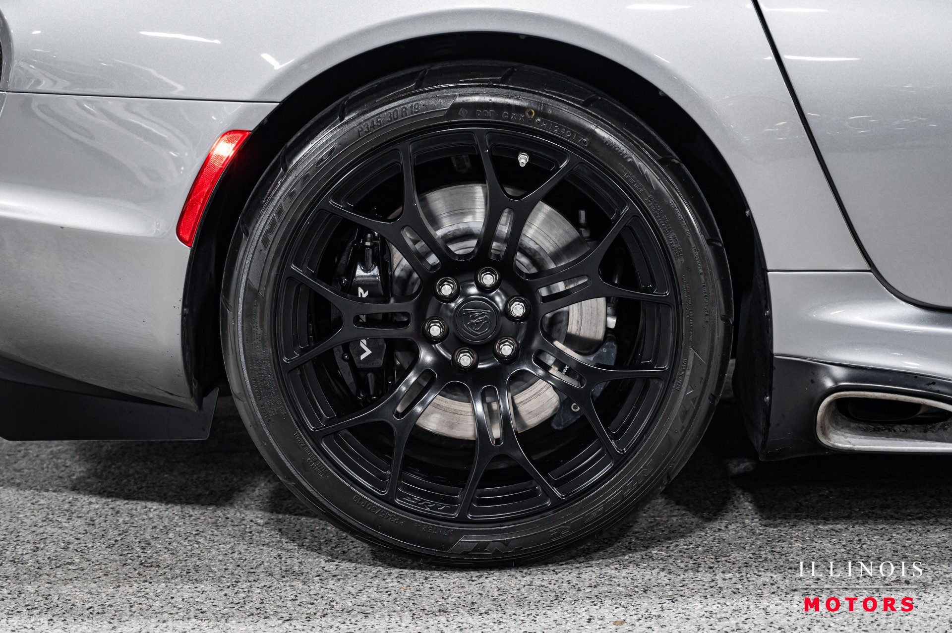 Used 2015 Dodge Viper SRT-10 image 12