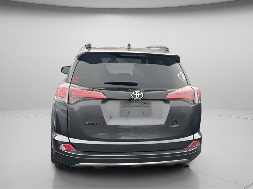 Used 2018 Toyota RAV4 Adventure image 5