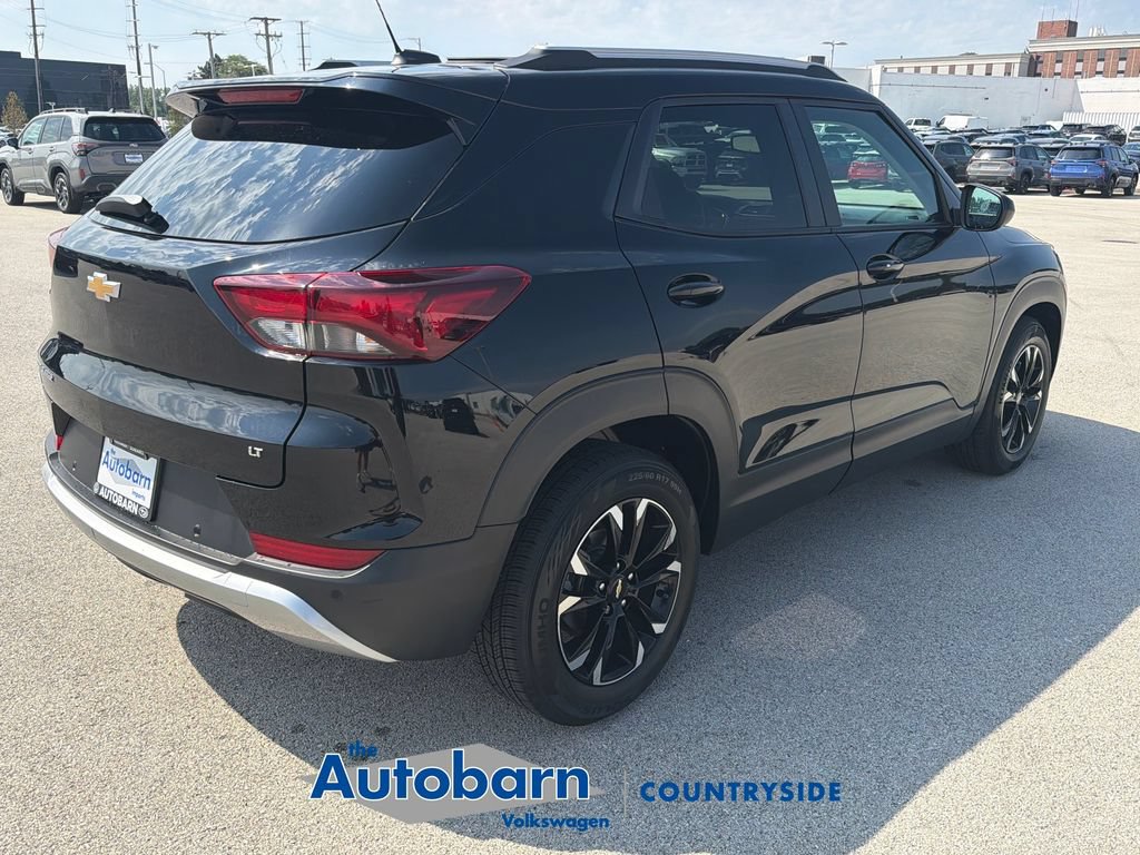 Used 2021 Chevrolet TrailBlazer LT w/ Sun and Liftgate Package FWD image 6